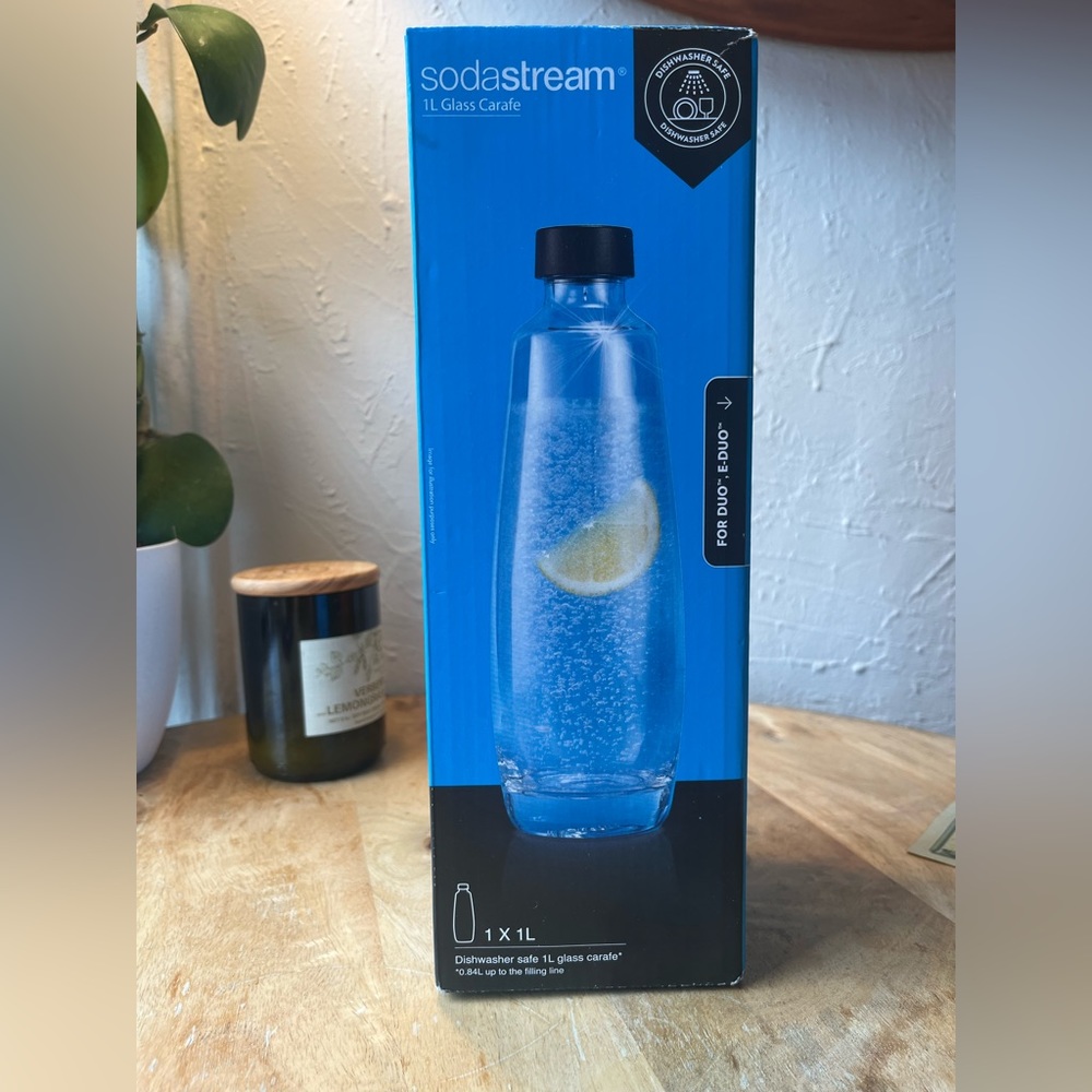 1 Liter Glass Soda Stream bottle - never used box only opened!